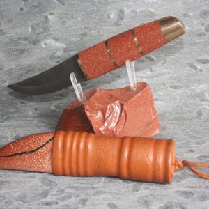 Kultavirta  ( Aventuriini lasi ) Synteettinen kivi