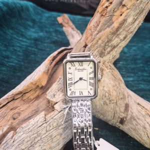 Naisten rannekello Hinta 52€