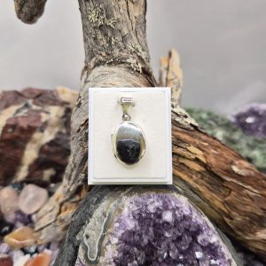 Ovaali Medaljonki Hopeaa 39€